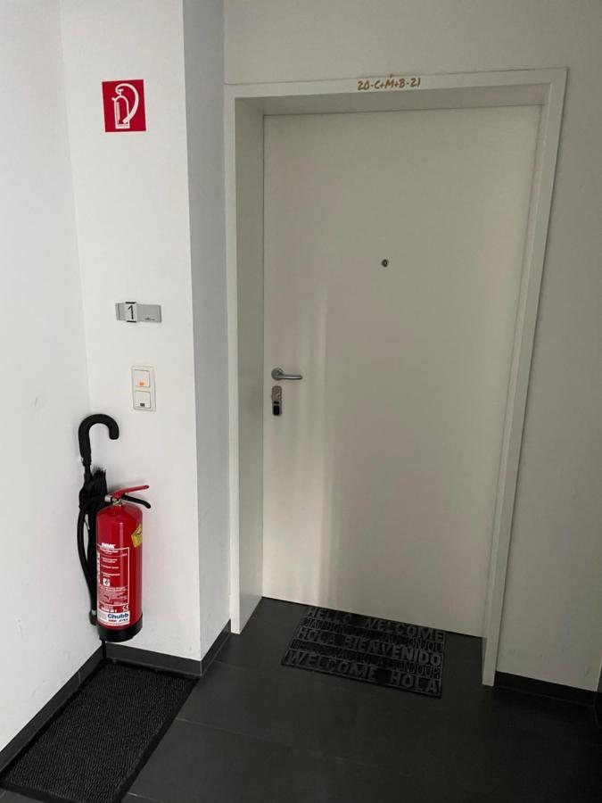 Moderne Stadtwohnung Inkl. Tiefgaragenplatz Брегенц Екстериор снимка